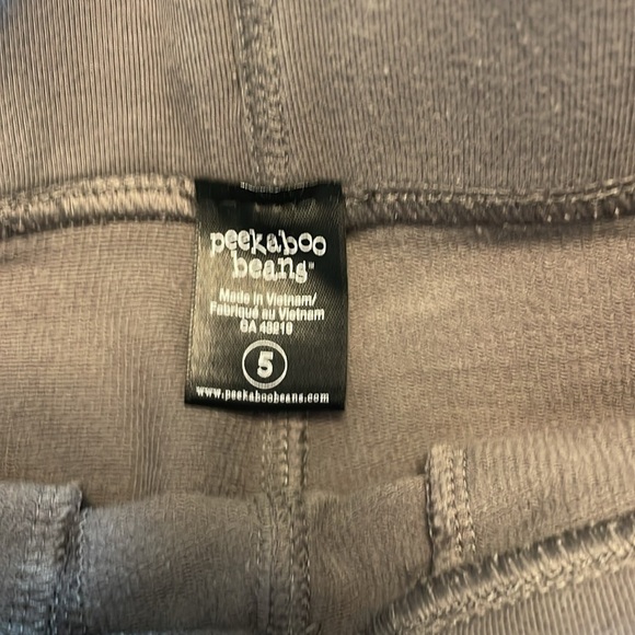 Gray Peekaboo Beans Shorts size 5 - Picture 2 of 4